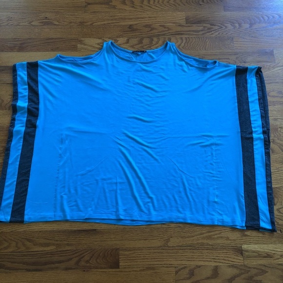 Capote blue oversized cold shoulder square Top Medium - Picture 5 of 7